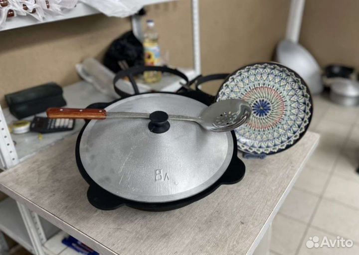 Казан узбекский чугунный 12 литров+печь (арт-9776)