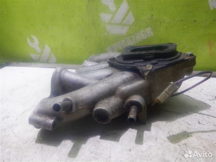 Коллектор впускной Фольксваген Пассат Б3