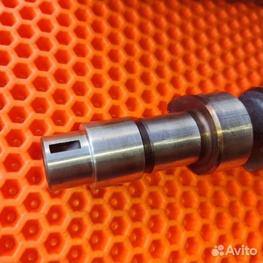 Распредвал 2108-2110 8 клап. Новый Завод