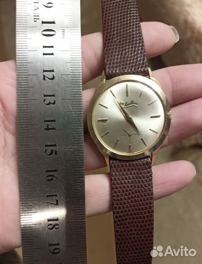 Часы Lucien Piccard золото Швейцария