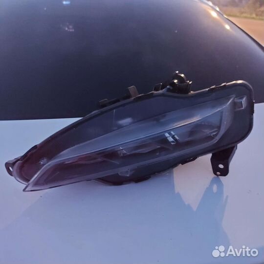Противотуманая фара на оптиму 4 2019 г