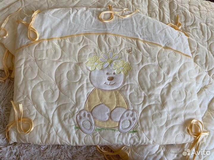 Бортики в кроватку