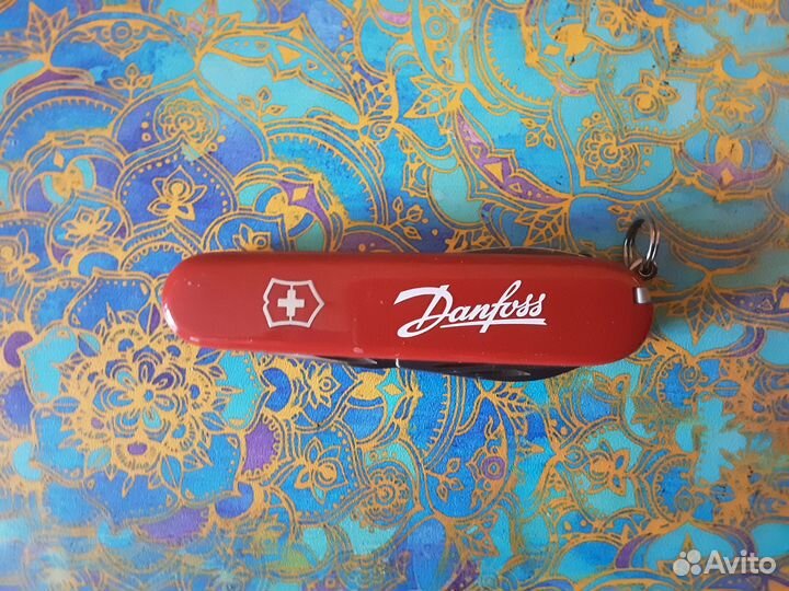 Швейцарский перочинный нож Victorinox