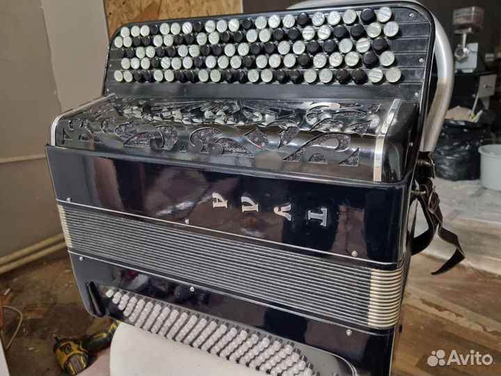 Баян Тула Цельнопланочный