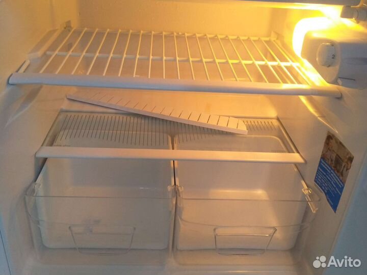 Холодильник маленький