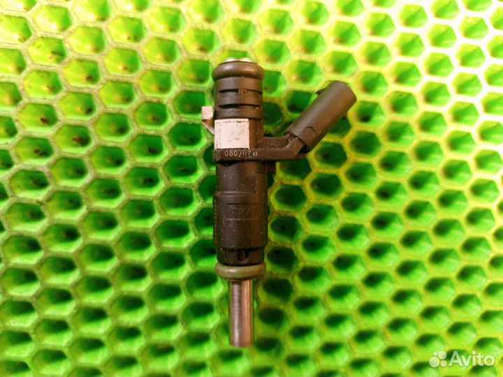 Форсунка топливная Mercedes-Benz E-Класс