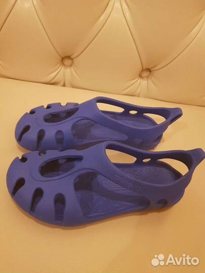 Коралловые тапочки аквашузы