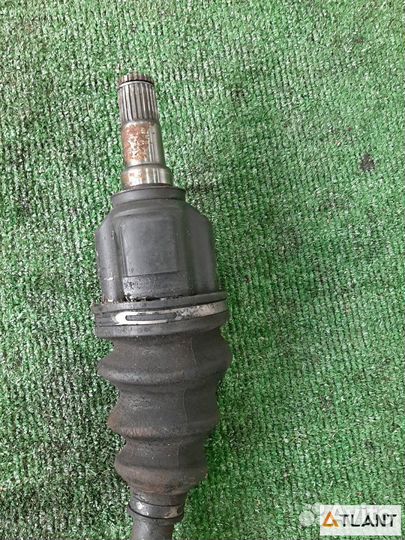 Привод передний правый toyota sienta