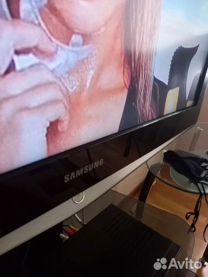 Телевизор Samsung LE32R72B