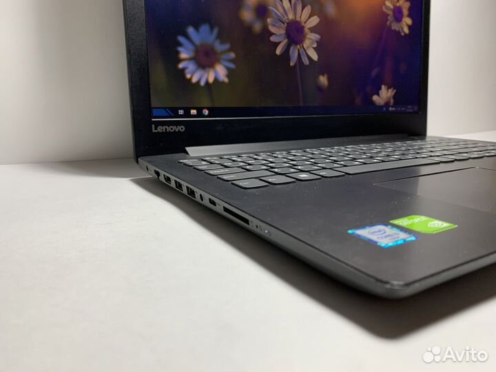 Игровой ноутбук i3/2видеокарты/8gb/ddr4/ssd