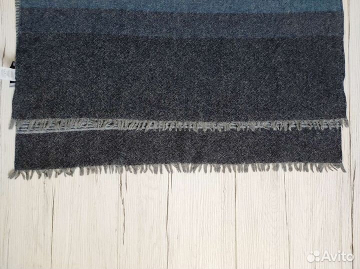 Шарф шерстяной Emidio Tucci Италия серый