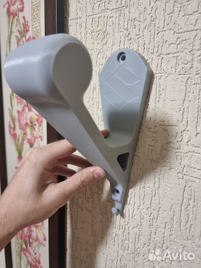 Крепление для шлема (вешалка)