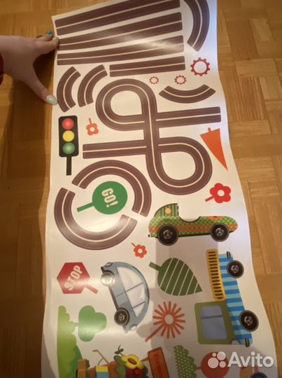 Декоративная наклейка на стены/шкаф