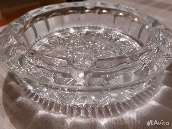 Хрустальная пепельница