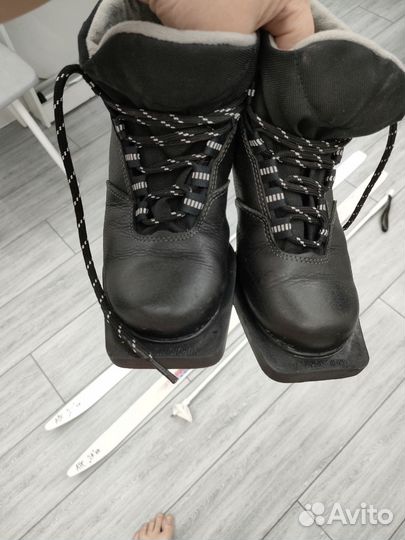 Беговые лыжи