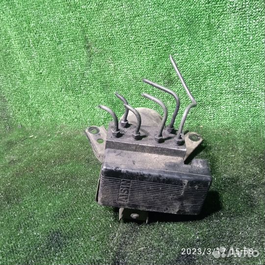 Блок ABS (насос) Toyota Caldina