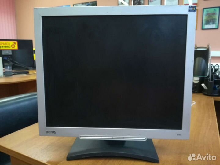 Монитор BenQ 17 диагональ