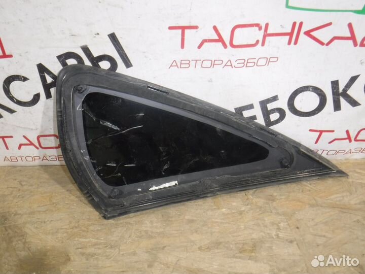 Стекло левое глухое VW Polo sedan (2011+)
