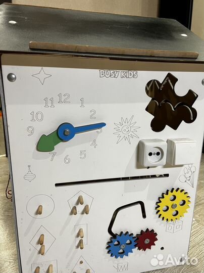 Бизиборд домик бу