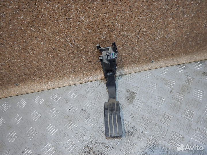 Педаль газа, Renault (Рено) -logan (14)