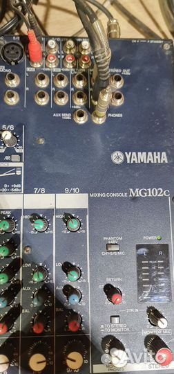 Акустическая система Mackie 12А+пульт Yamaha+микро