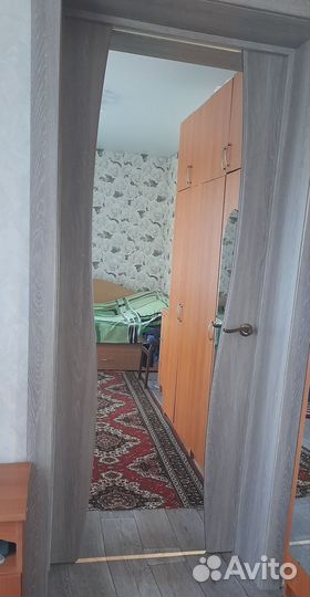 Дверь межкомнатная новая,в коробке