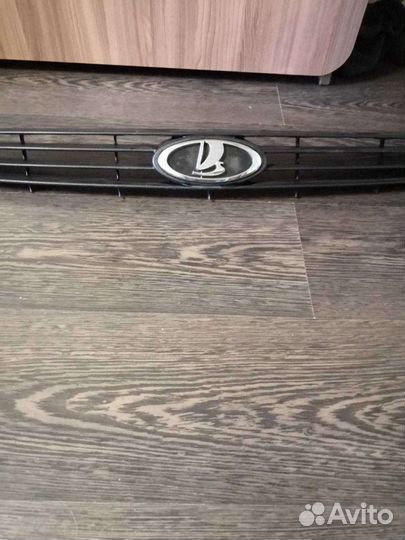 Продаю решётку радиатора Лада Приора