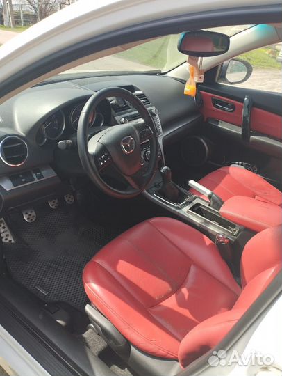 Mazda 6 2.0 МТ, 2010, 302 000 км