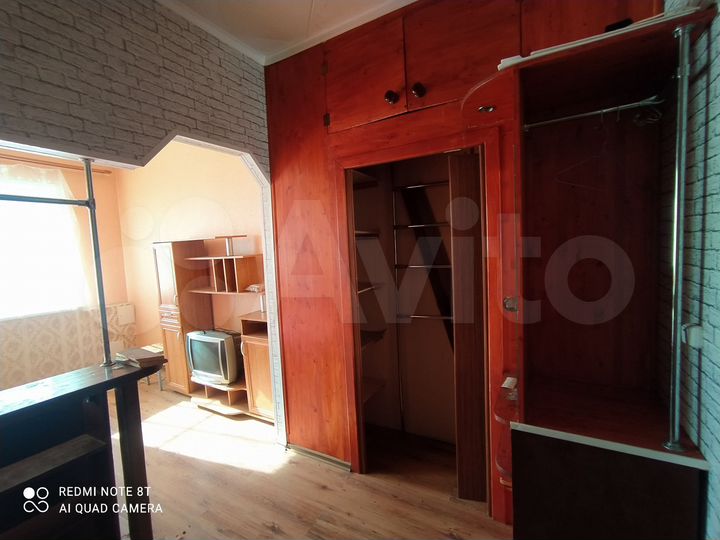 Комната 19,6 м² в 5-к., 1/2 эт.