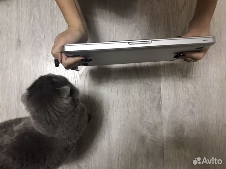 Apple macbook pro 13 320 Gb