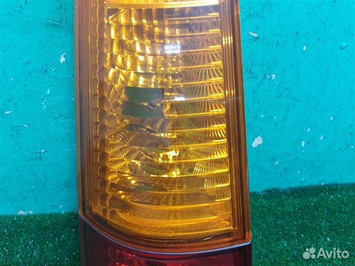 Фонарь задний левый Suzuki Ignis 2006