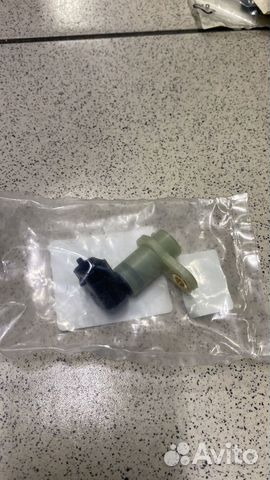 Датчик положения распредвала Opel Meriva