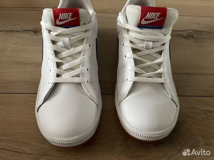 Nike Court Royale low-top