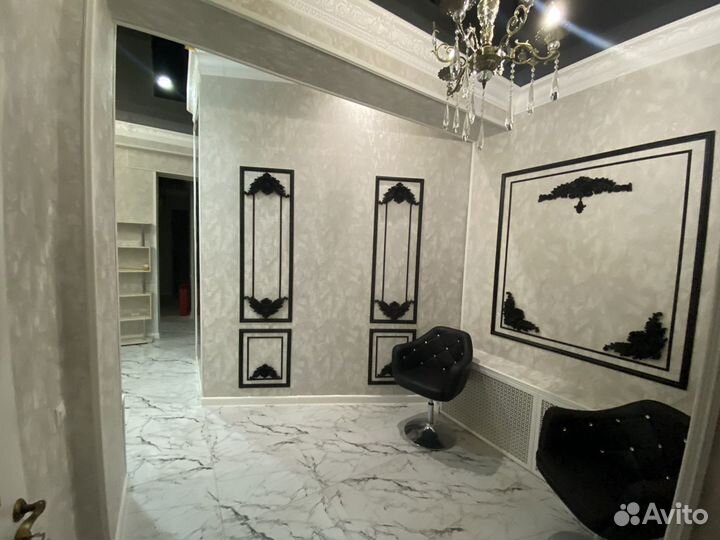 Рабочее место парикмахера можно под кератин