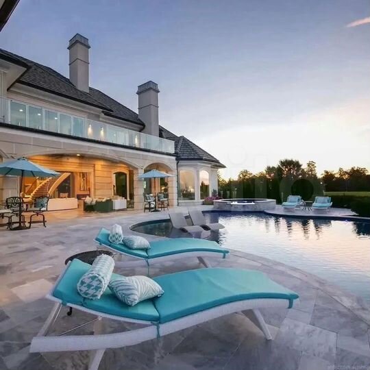 Дом 400 м² на участке 20 сот.