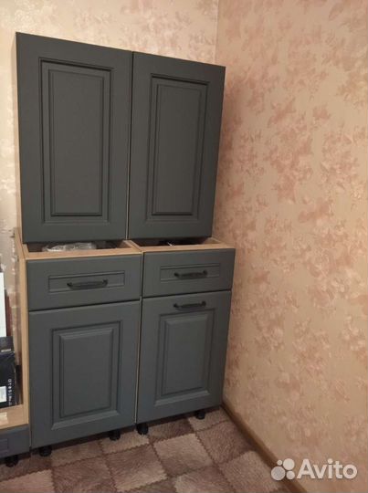 Кухня новая модульная (2 метра)