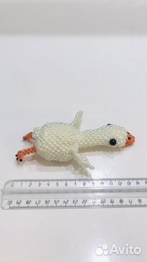 Гусь из бусин