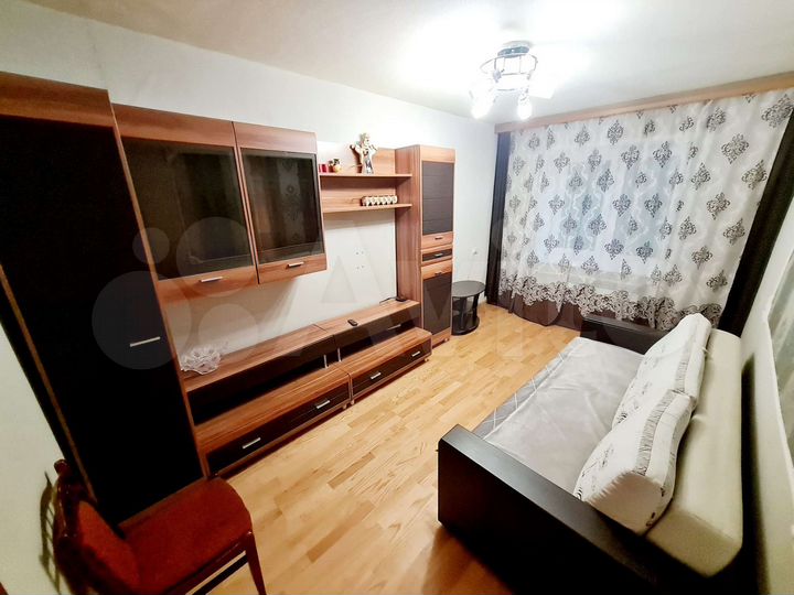 2-к. квартира, 58 м², 1/5 эт.