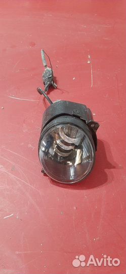 Фара противотуманная передняя правая Toyota