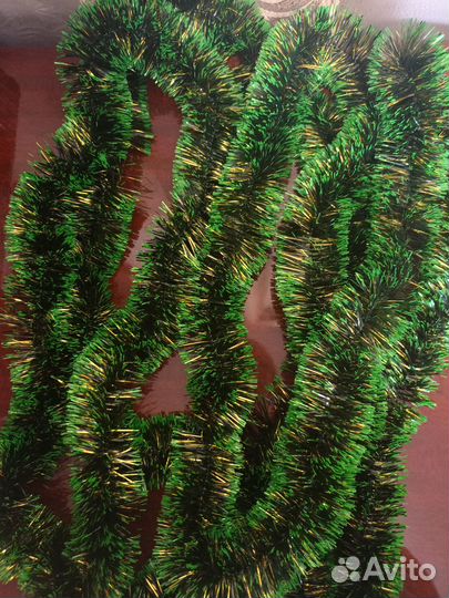 Елочные игрушки