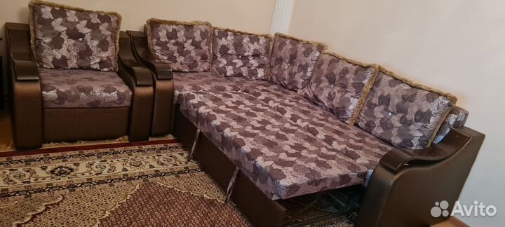 Угловой диван