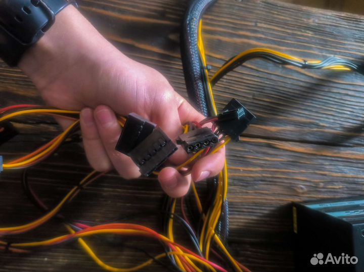 Блок питания chieftec на 600w