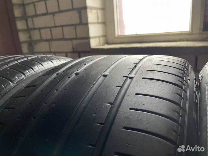Pirelli P Zero Corsa 265/45 R20 и 295/40 R20 110