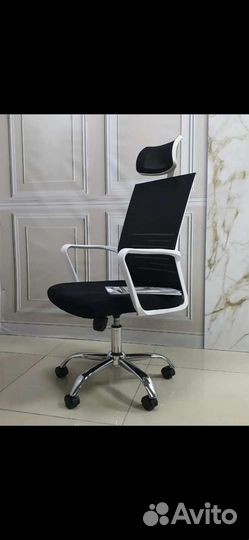 Кресло офисное HL-801-T (Белый/Черный)