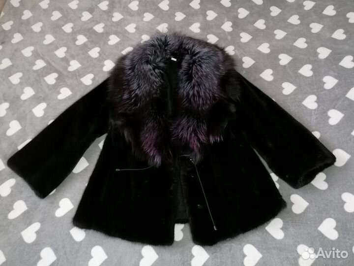 Продаю норковую шубу Saga Furs в отлич. состоянии