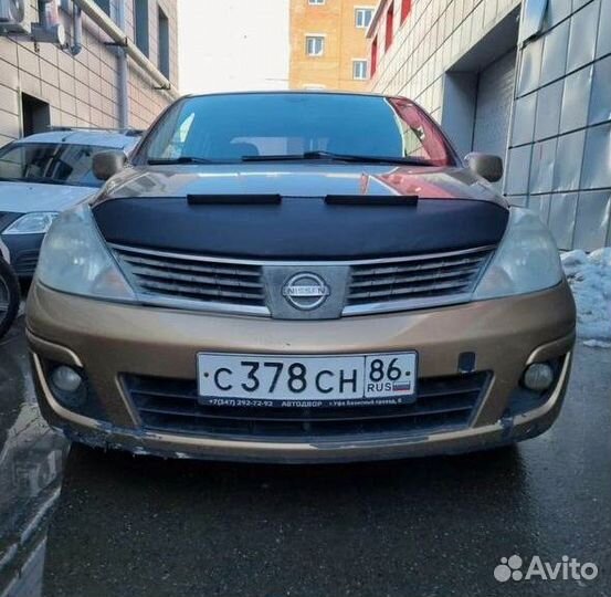 Дефлектор капота Nissan Tiida 2004-2013