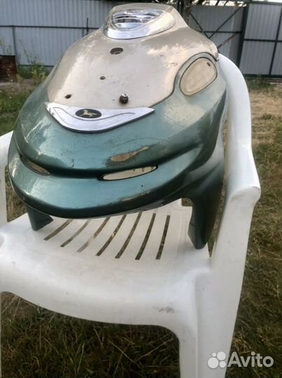 Клюв (передний обтекатель) для скутера