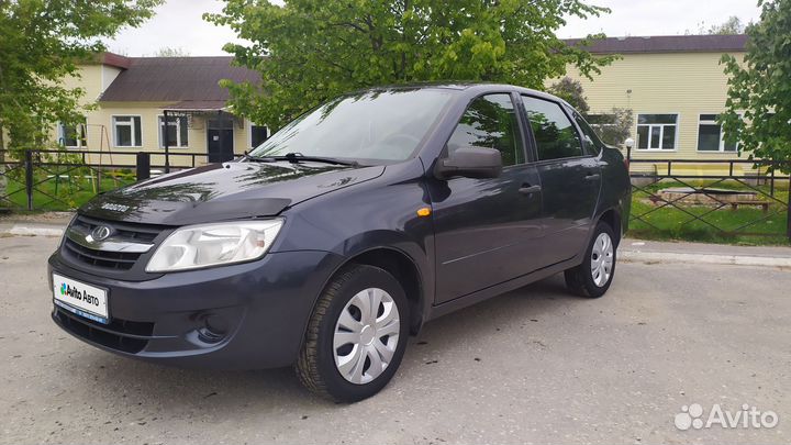 LADA Granta 1.6 МТ, 2012, 176 000 км
