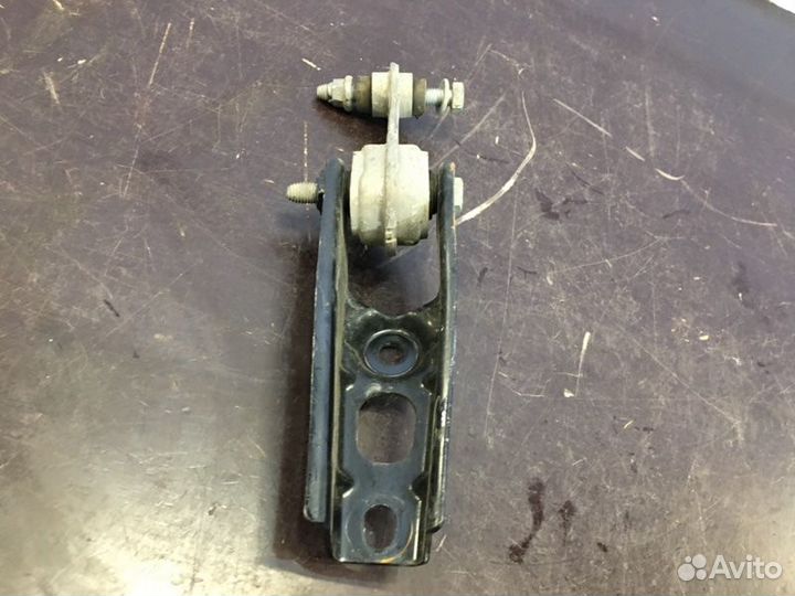 Опора АКПП Renault Kaptur