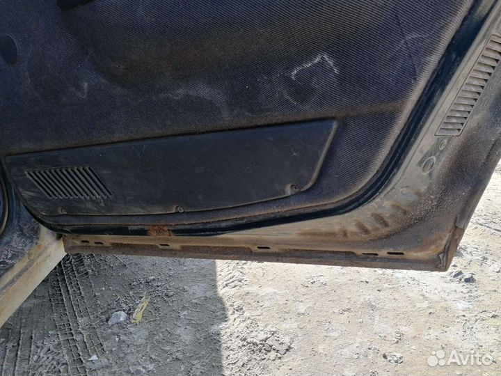 Двери Задние Ваз 2111